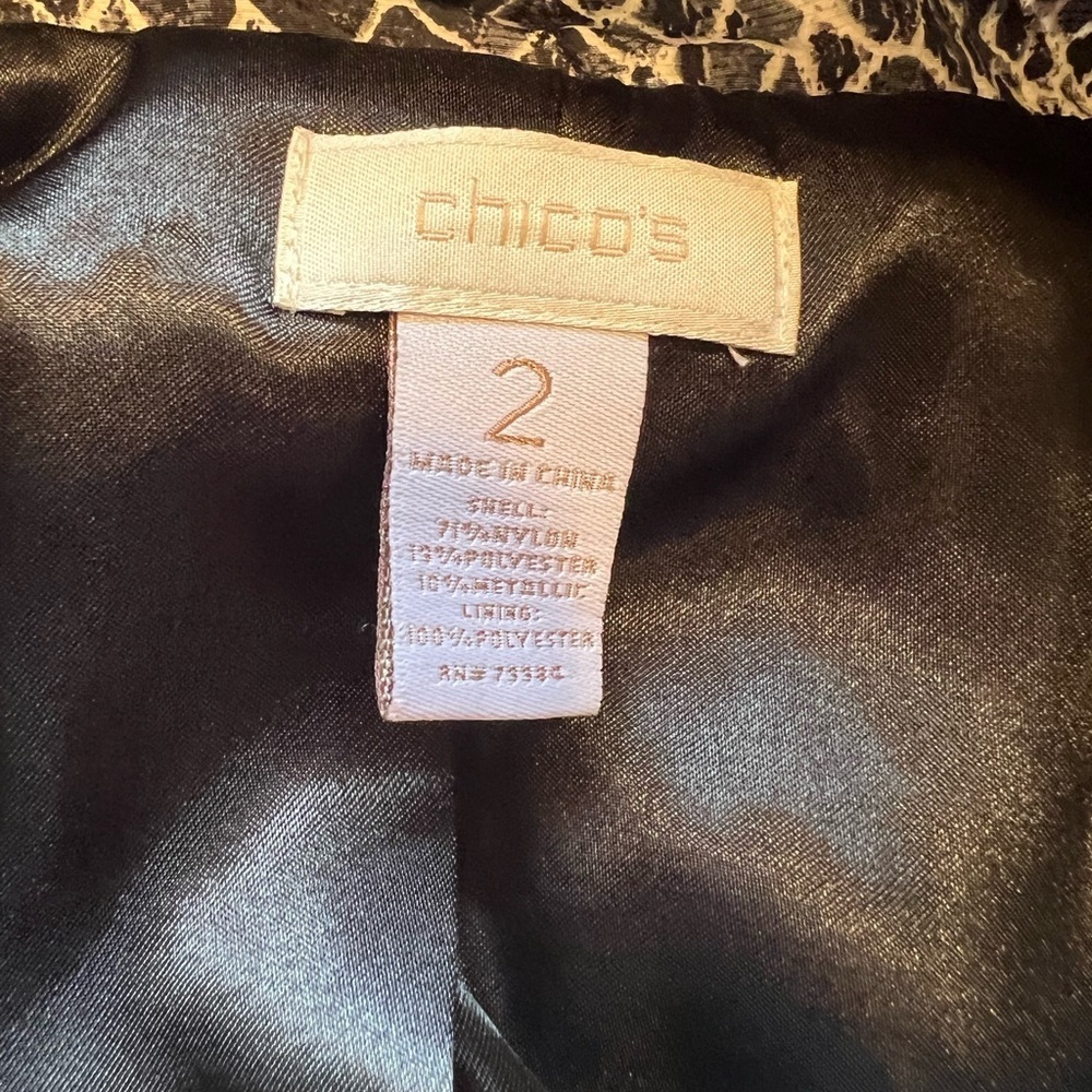 Chicos Jacket Womens 2 US Large White Black Snake Print Snap Up Mock Neck - Picture 5 of 5